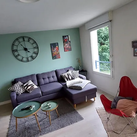 Appartement : Vue Panoramique Sur La Seine Avec Parking *